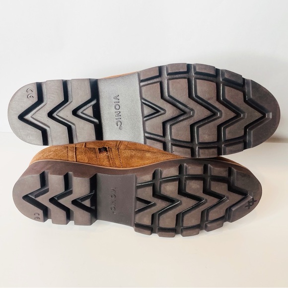 Vionic Brighton Suede Zip Ankle Bootie Size 7.5 - Picture 10 of 11